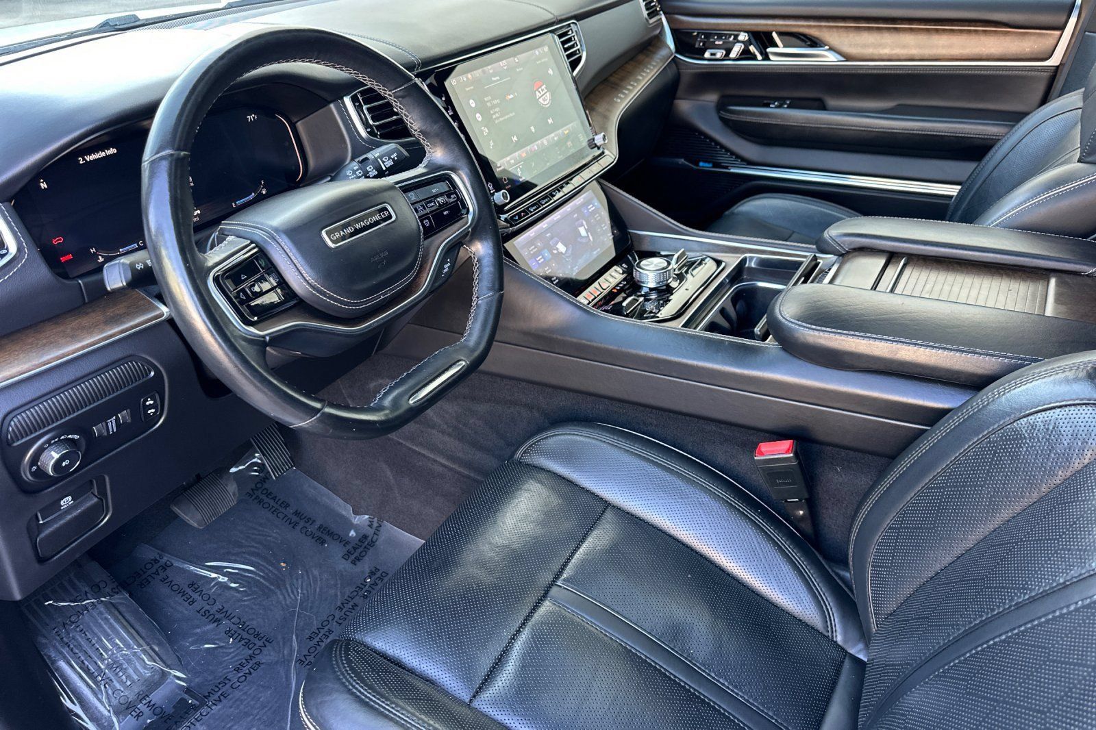 Used 2023 Jeep Grand Wagoneer Series II AWD/4WD image 10