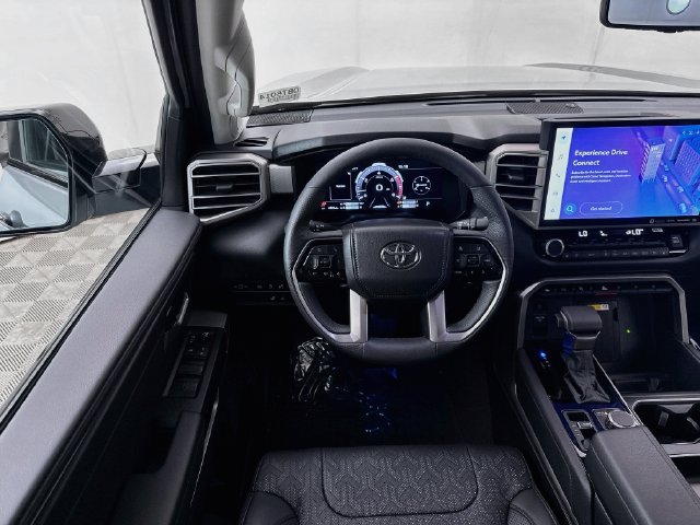 Used 2024 Toyota Tundra Limited AWD/4WD image 22