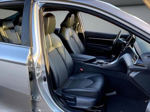 Used 2023 Toyota Camry SE w/ Convenience Package image 27