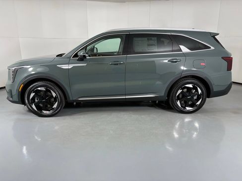New 2026 Kia Sorento EX AWD/4WD image 5