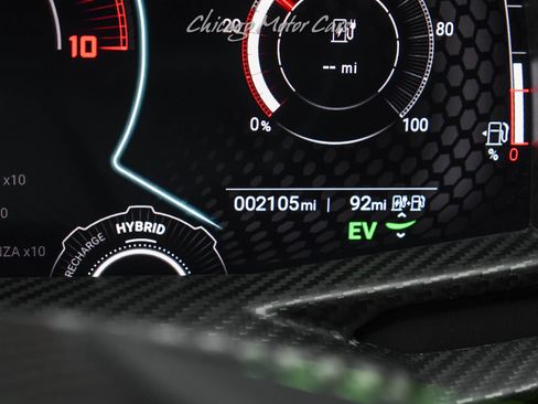 Used 2025 Lamborghini Revuelto AWD/4WD image 12