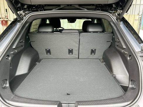 New 2026 Chevrolet Equinox EV LT FWD image 24