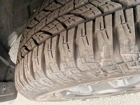 Used 2025 Subaru Outback Wilderness AWD/4WD image 37