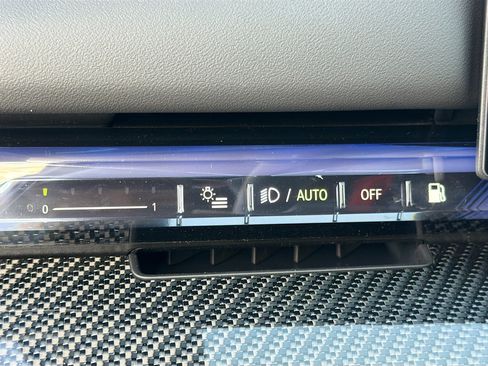 New 2027 BMW M5 w/ Carbon Package AWD/4WD image 35