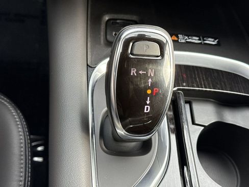 Used 2020 Buick Enclave Avenir w/ Avenir Technology Package image 21