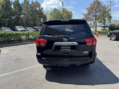 Used 2012 Toyota Sequoia Limited AWD/4WD image 6