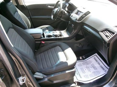 Used 2019 Ford Edge SE AWD/4WD image 12