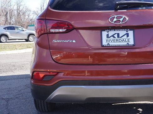 Used 2018 Hyundai Santa Fe Sport image 12