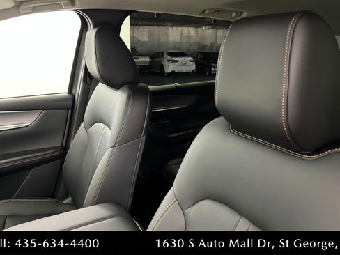 New 2026 MAZDA CX-90 Plug-In Hybrid w/ Preferred image 18