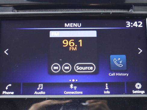 Used 2019 Nissan Rogue Sport SV w/ All-Weather Package FWD image 20