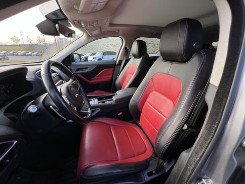 Used 2020 Jaguar F-PACE Checkered Flag image 16