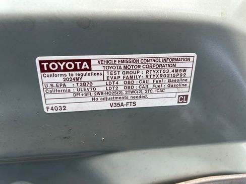 Used 2024 Toyota Tundra Limited w/ TRD Off-Road Package AWD/4WD image 7