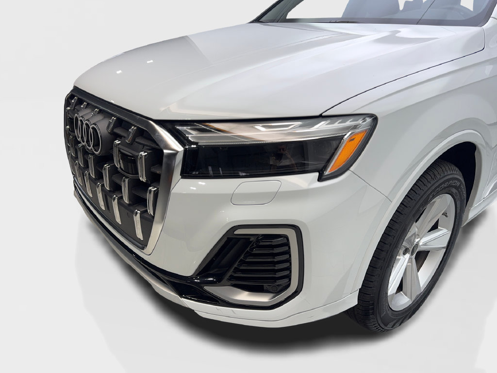 Used 2025 Audi Q7 2.0T Premium AWD/4WD image 18