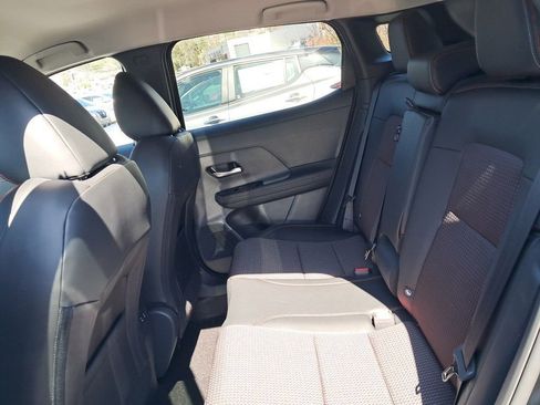 New 2025 Nissan Kicks SR image 26