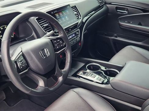 Used 2024 Honda Ridgeline Black Edition image 22