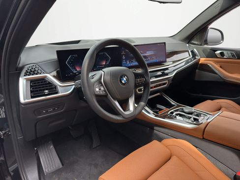 Used 2026 BMW X5 xDrive40i w/ Premium Package AWD/4WD image 8