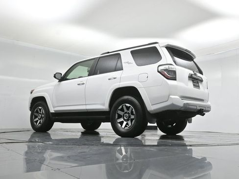 Used 2024 Toyota 4Runner TRD Off-Road image 49