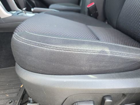 Used 2018 Subaru Forester 2.5i Premium AWD/4WD image 30
