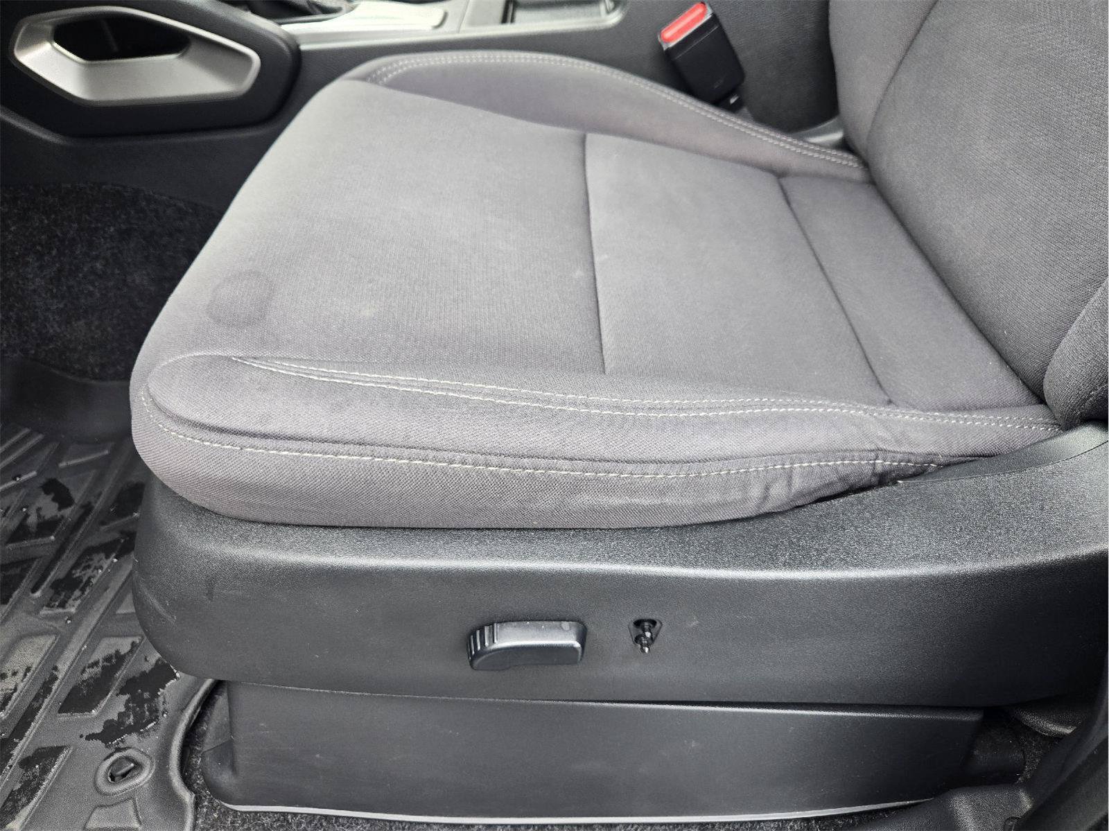 Used 2022 Nissan Frontier SV RWD image 21