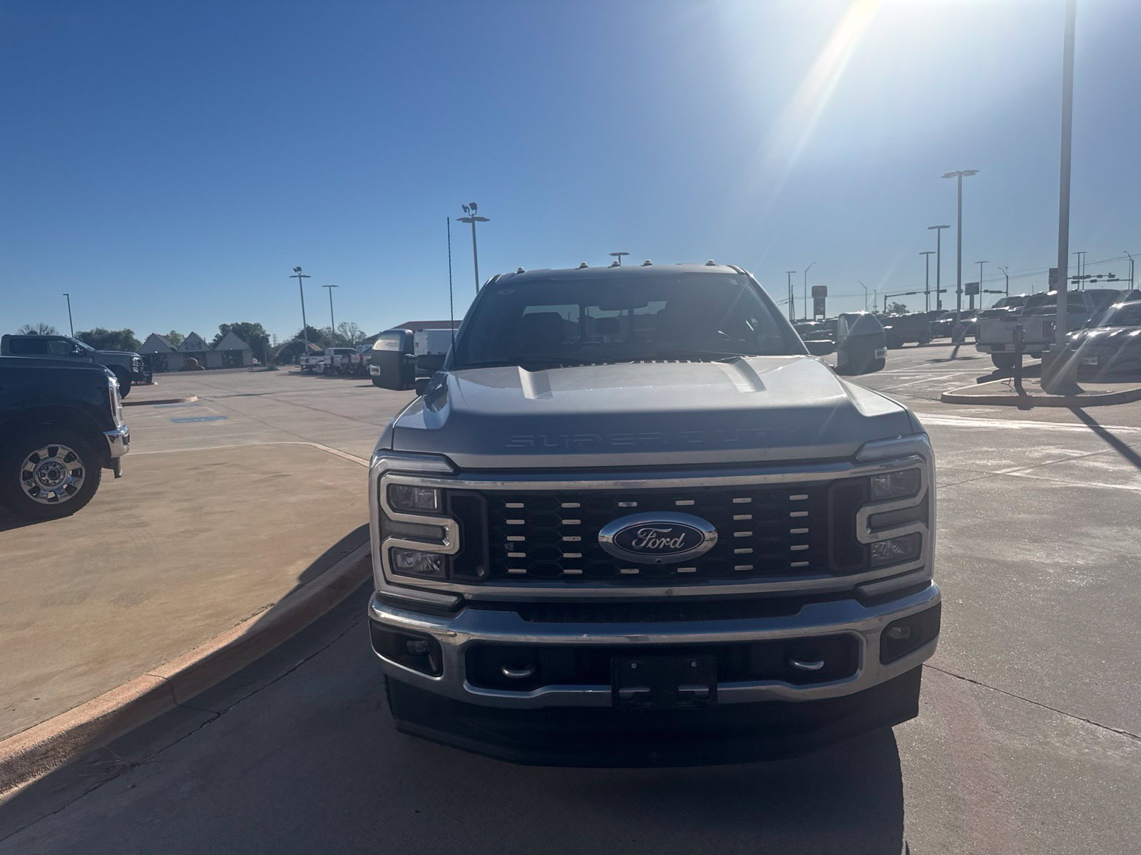 Used 2024 Ford F350 Lariat w/ Chrome Package AWD/4WD image 2