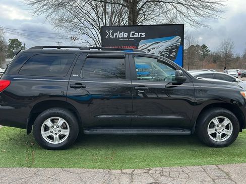 Used 2014 Toyota Sequoia SR5 image 9