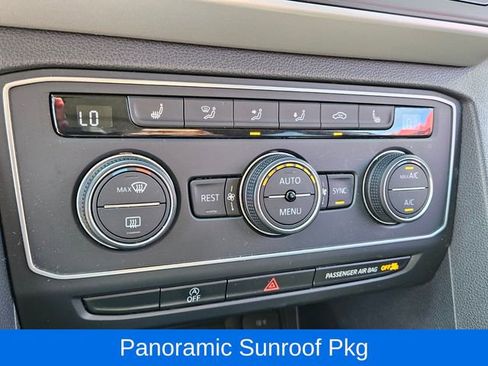 Used 2021 Volkswagen Atlas SE image 30