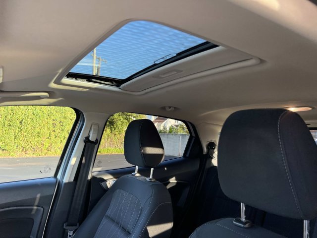 Certified 2022 Ford EcoSport SE w/ SE Convenience Package AWD/4WD image 20