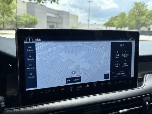Used 2023 Lincoln Corsair FWD image 18
