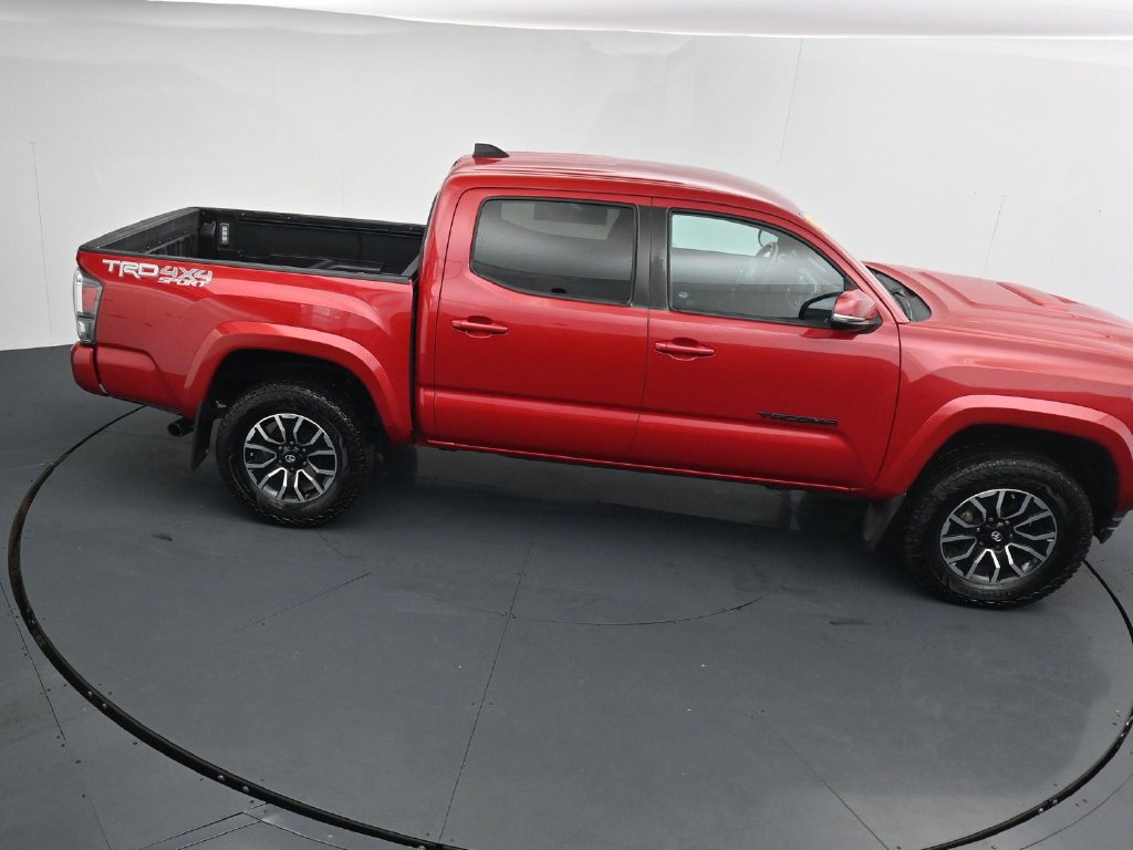 Used 2020 Toyota Tacoma TRD Sport w/ Technology Package AWD/4WD image 31