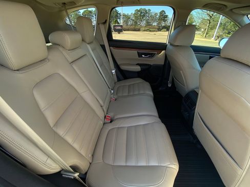 Used 2019 Honda CR-V EX image 29