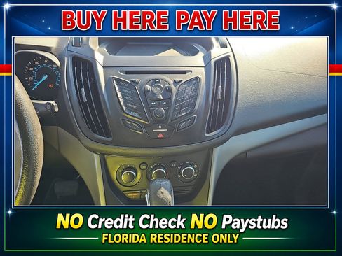 Used 2015 Ford Escape SE FWD image 8