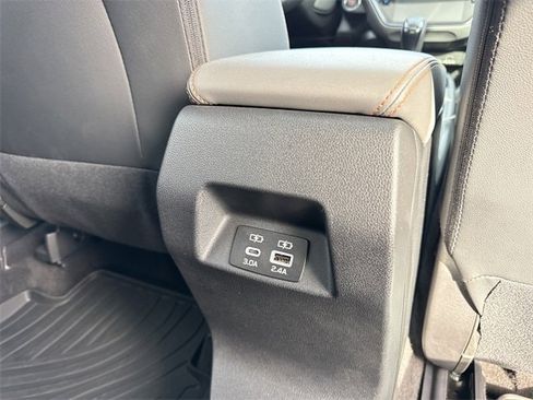 Used 2025 Subaru Crosstrek 2.5i Limited w/ Popular Package #3A image 28