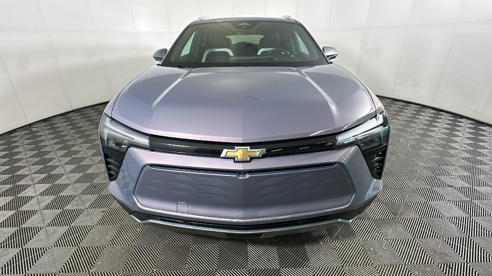 Used 2024 Chevrolet Blazer EV LT AWD/4WD image 9