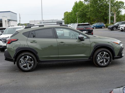 New 2026 Subaru Crosstrek 2.0i Premium AWD/4WD image 2