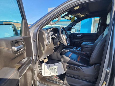 Used 2021 GMC Sierra 1500 AT4 w/ AT4 Value Package image 7