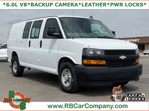 Used 2018 Chevrolet Express 2500 w/ Driver Convenience Package RWD image 1