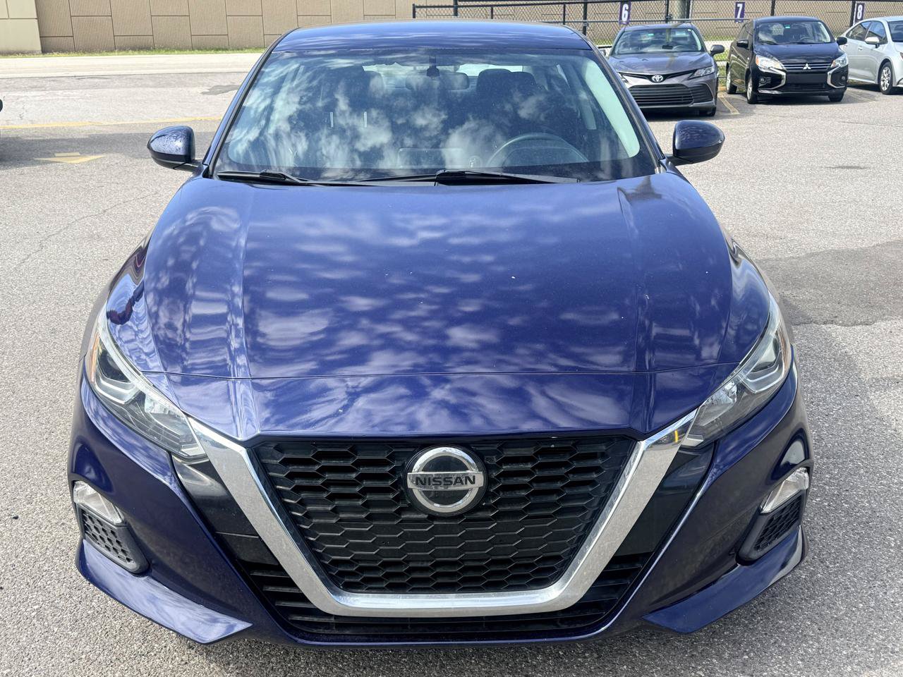 Used 2020 Nissan Altima 2.5 S FWD image 2