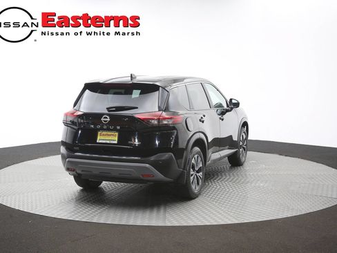 Used 2023 Nissan Rogue SV AWD/4WD image 39