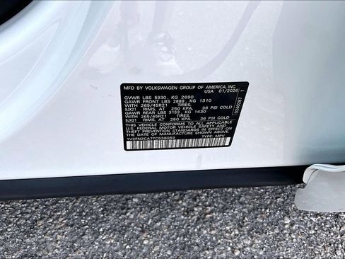 Certified 2026 Volkswagen Atlas SEL Premium R-Line AWD/4WD image 30
