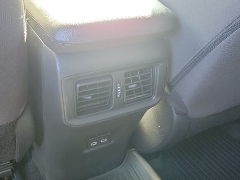 Used 2023 Toyota RAV4 XLE w/ Convenience Package FWD image 15