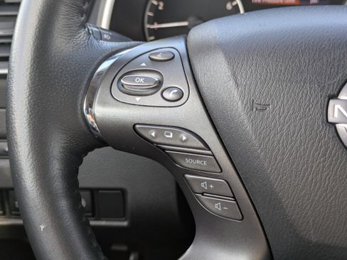 Used 2023 Nissan Murano SL w/ SL Moonroof Package image 18