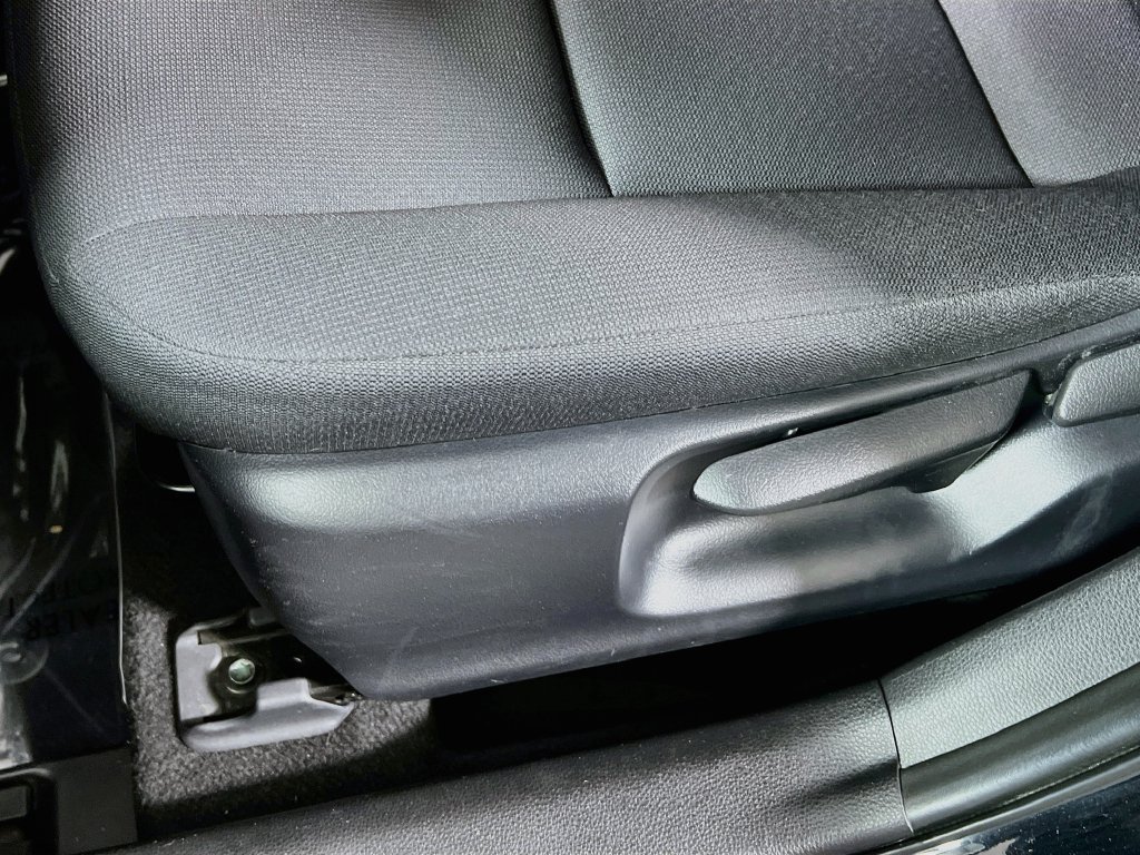 Certified 2024 Toyota Corolla LE FWD image 17