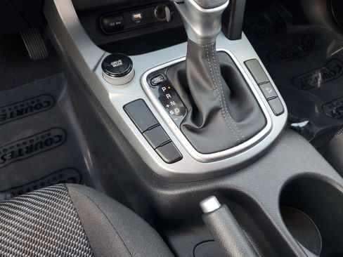 Certified 2026 Kia Seltos LX FWD image 22