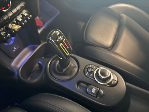 Used 2022 MINI Cooper SE FWD image 12