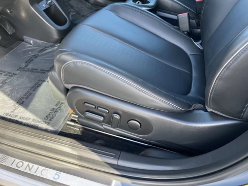 Certified 2024 Hyundai Ioniq 5 Limited image 16