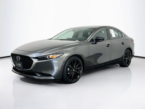 Used 2025 MAZDA MAZDA3 s FWD image 3