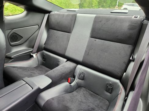 Used 2022 Subaru BRZ Limited RWD image 12