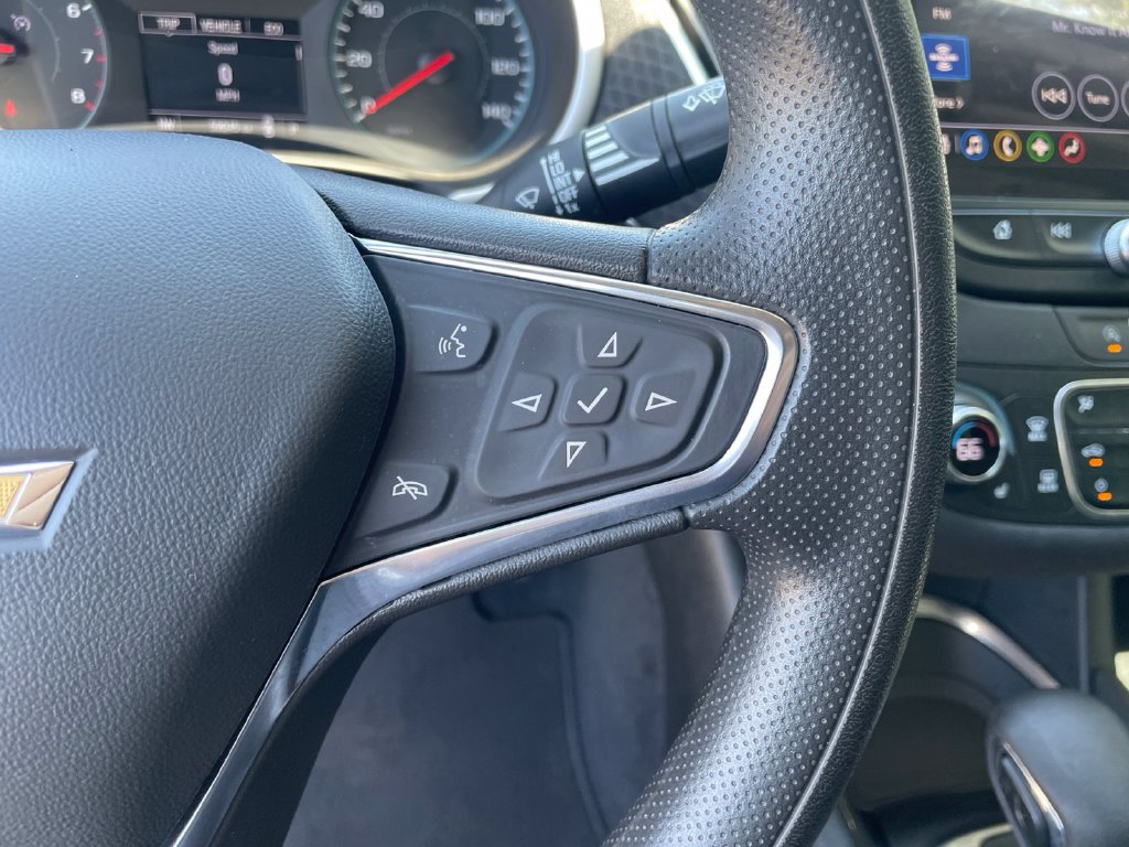Used 2024 Chevrolet Malibu LT FWD image 18