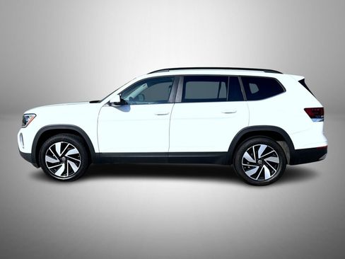 Used 2024 Volkswagen Atlas SE image 8