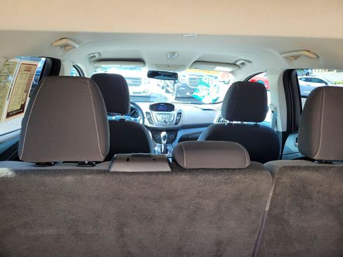 Used 2014 Ford Escape SE FWD image 32